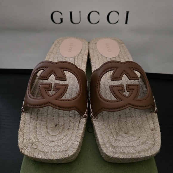 Gucci Interlocking G Cut-Out Espadrilles - Picture 8 of 10